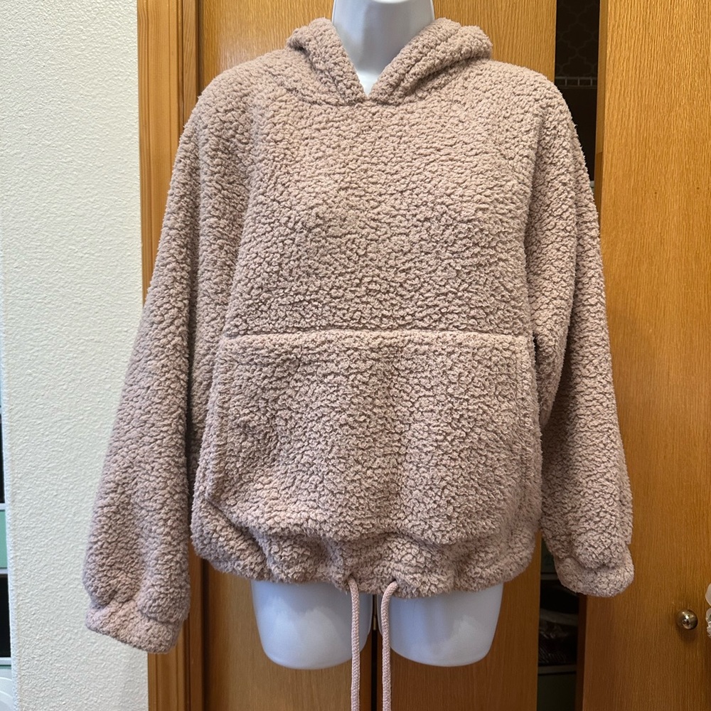 American Eagle women’s hoodie